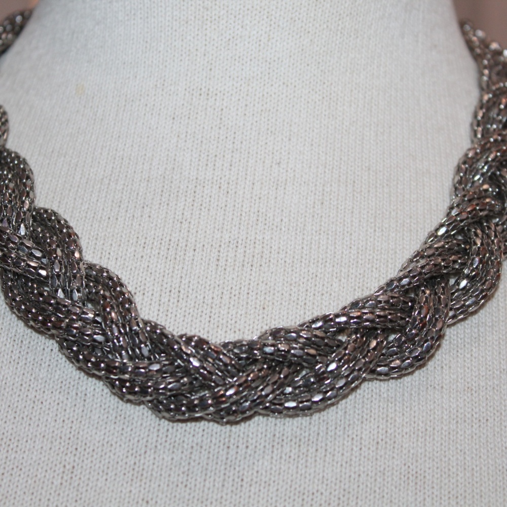 Express braided chain necklace